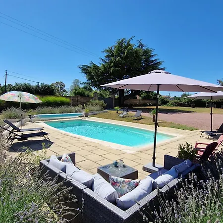 Les Quintanes Bed & Breakfast 3*